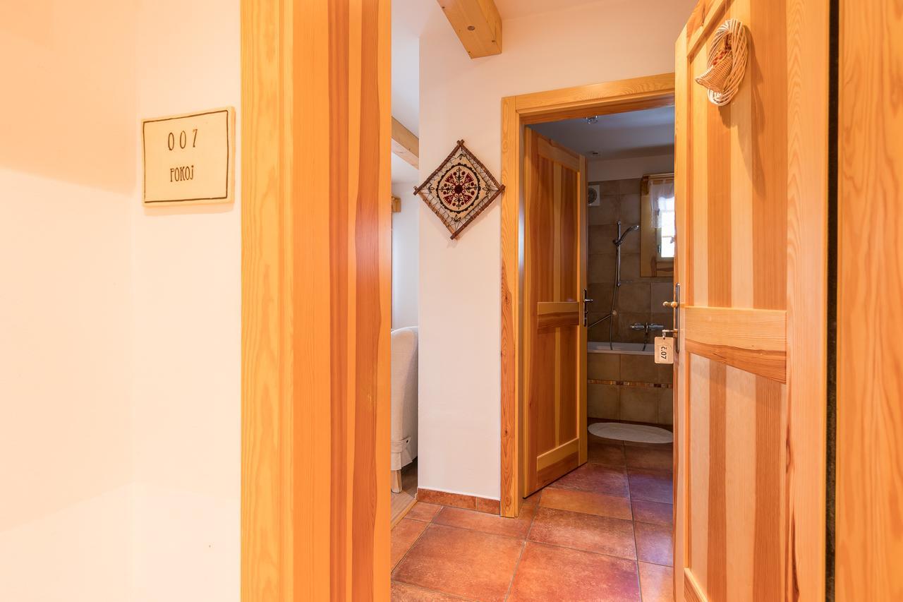 Valasske Chalupy Kycerka Hotel Velke Karlovice Luaran gambar