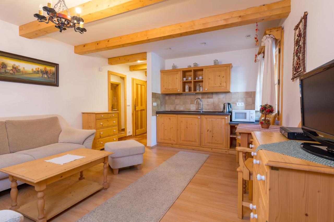 Valasske Chalupy Kycerka Hotel Velke Karlovice Luaran gambar