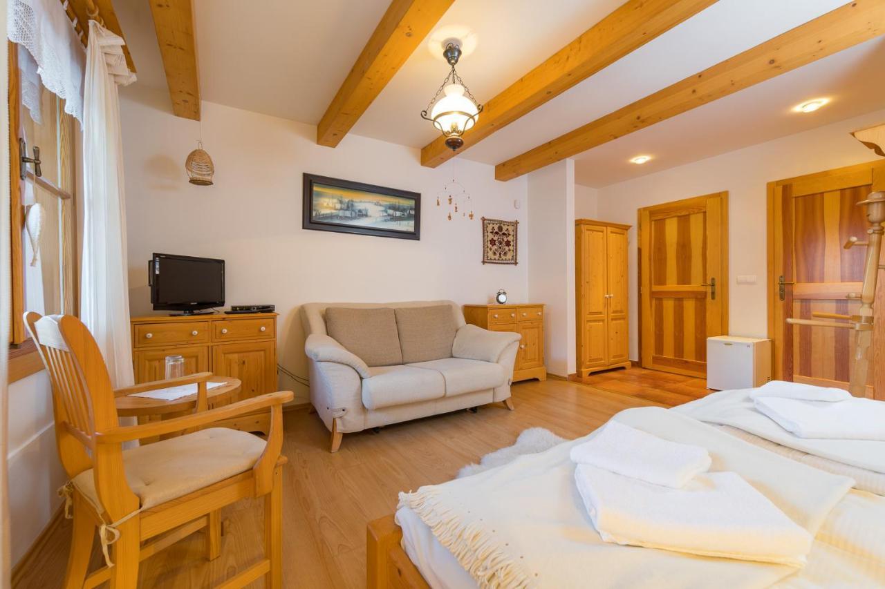 Valasske Chalupy Kycerka Hotel Velke Karlovice Luaran gambar